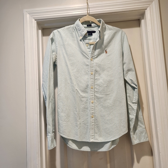 Ralph Lauren Tops - Ralph Lauren slim fit light blue and white button down with flesh pony Women's 6